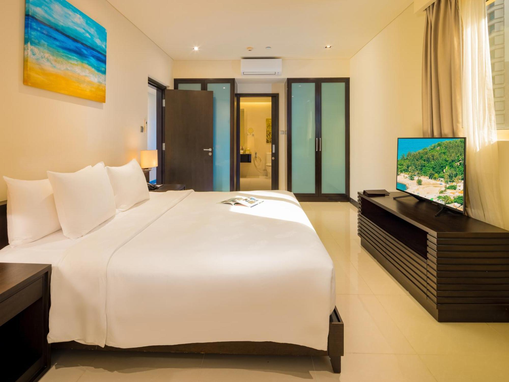 The Costa Nha Trang Residences Екстер'єр фото