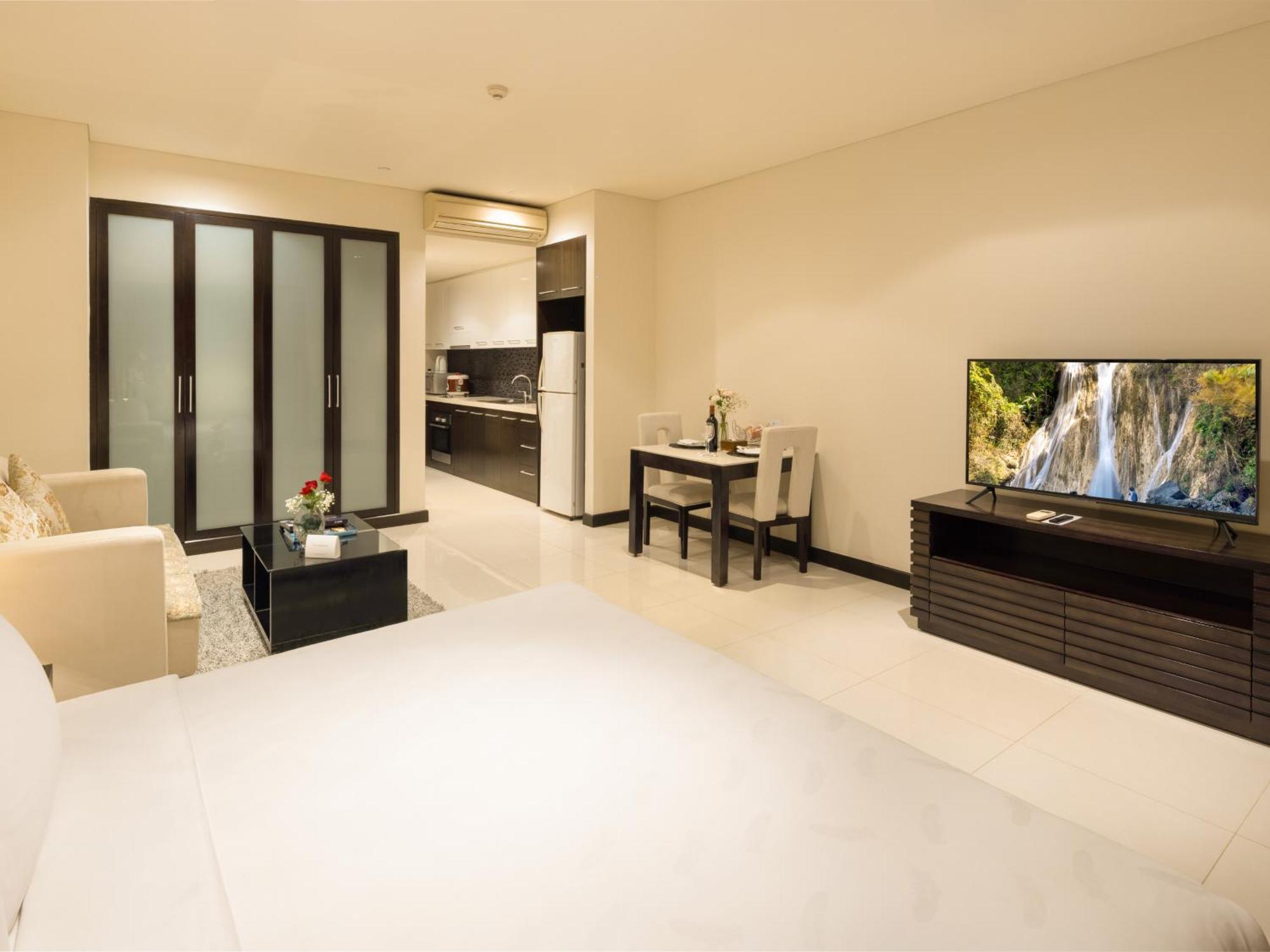 The Costa Nha Trang Residences Екстер'єр фото